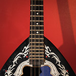 Bouzouki

